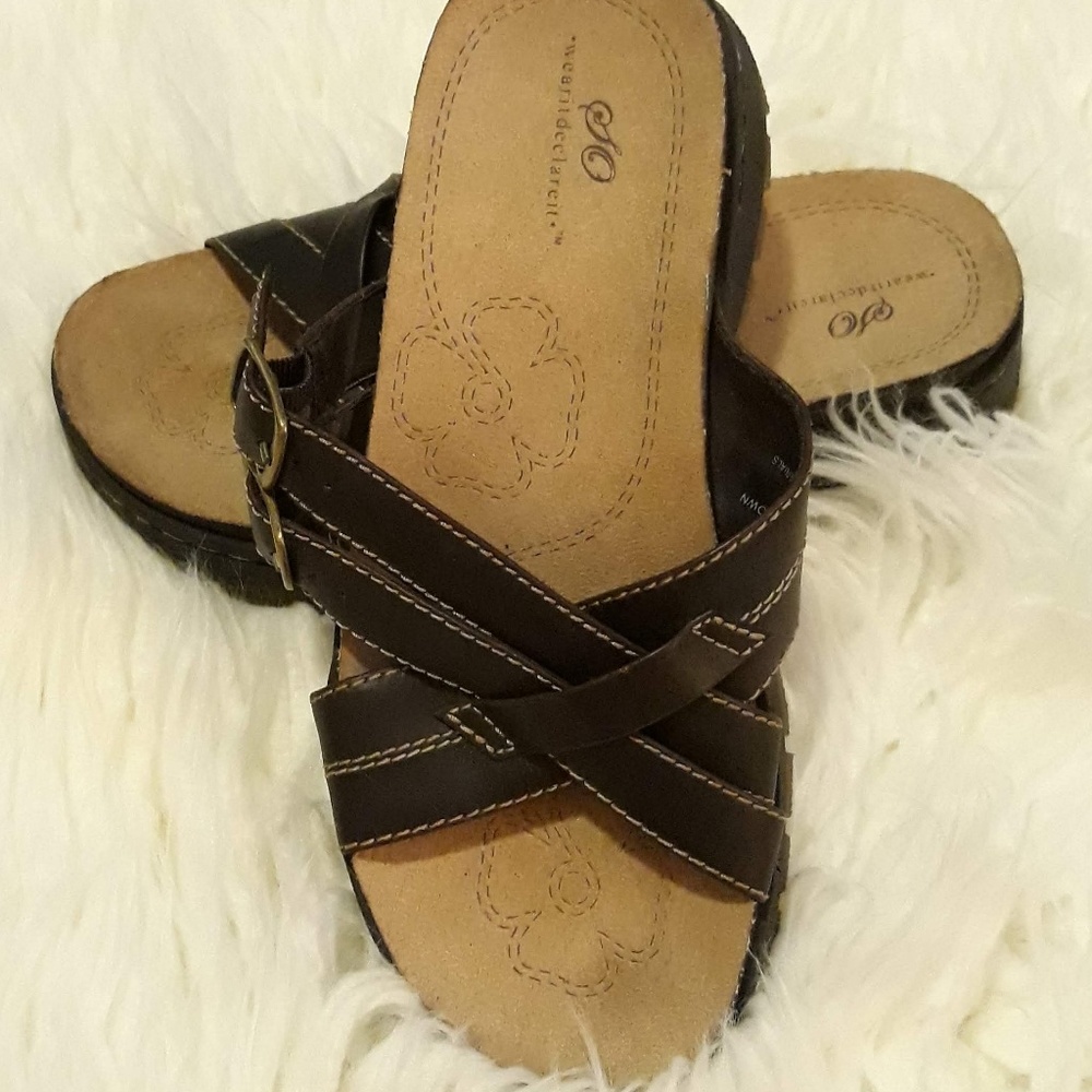 NWOT Wear It Declare It Sandals